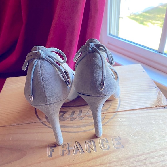 Vince Camuto high heels - Picture 3 of 6